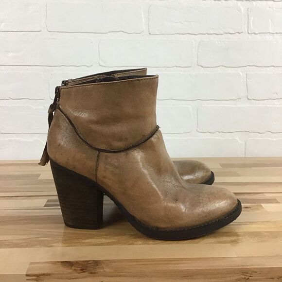 STEVE Madden leather ankle boots southwestern look cowboy size 7 tan brown rodeo - Picture 2 of 16